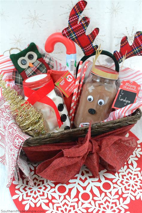 christmas gift basket ideas on pinterest|homemade christmas gift box ideas.